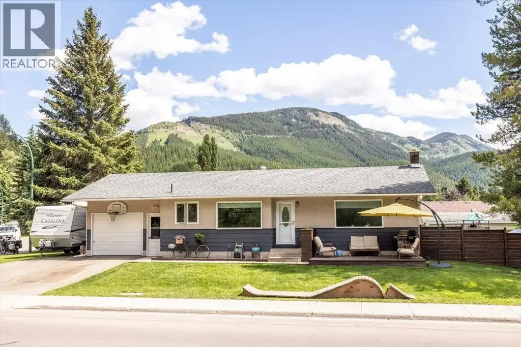 316 Alpine Place, Sparwood