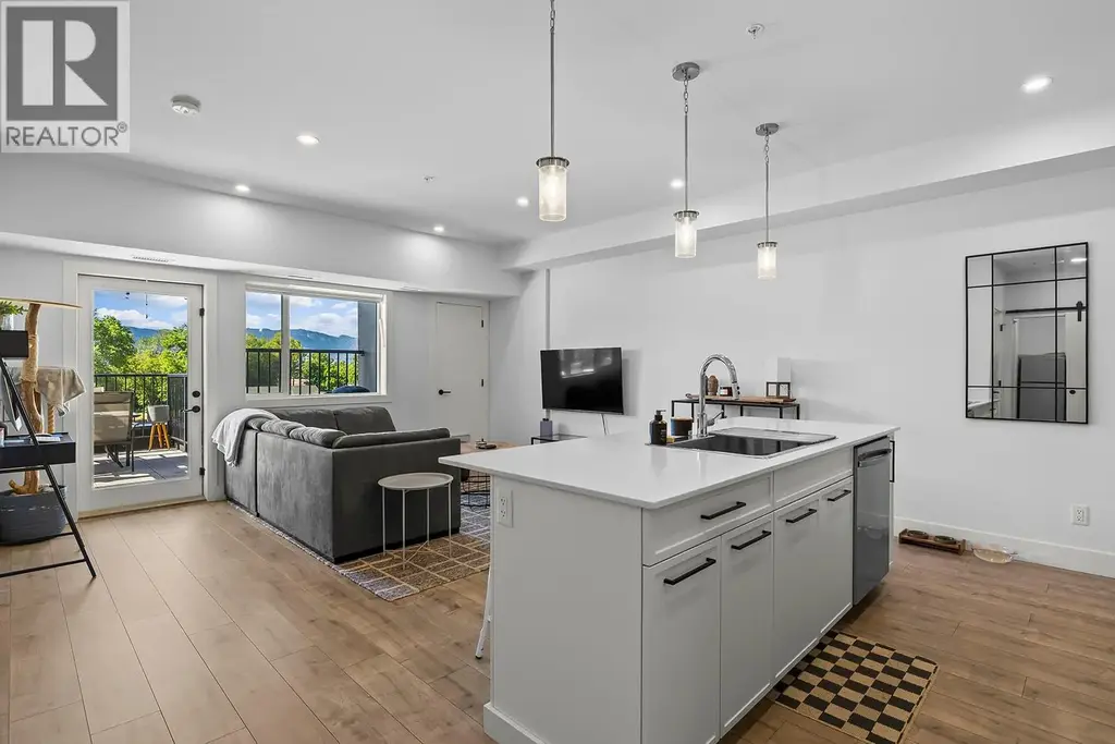 1220 Pacific Avenue Unit# 306, Kelowna