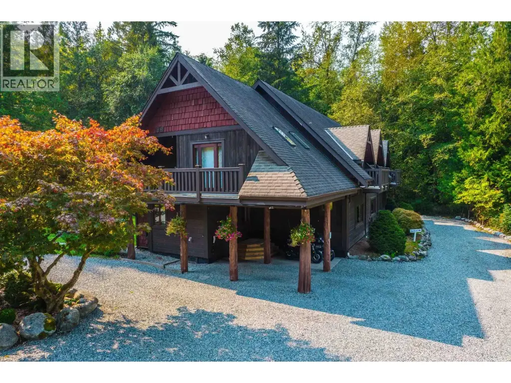 11267 Palmer Rolph Street, Maple Ridge