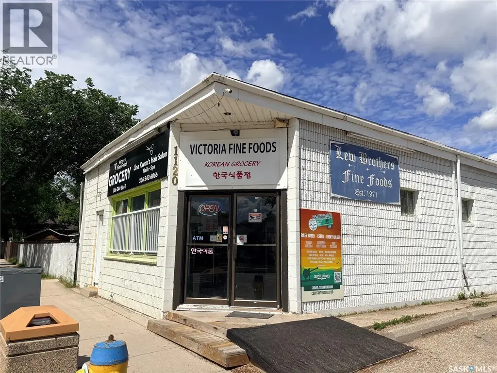 1120 11th Street W, Saskatoon