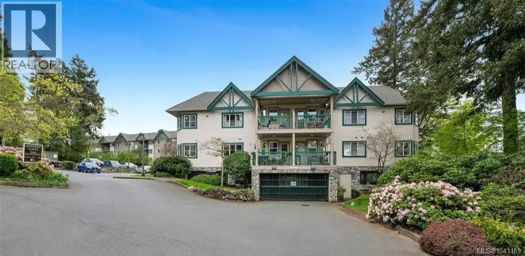 112 290 Island Hwy, View Royal