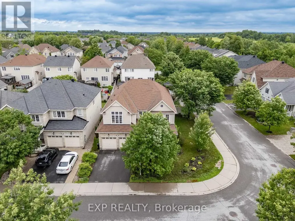 167 Chenoa Way, Ottawa