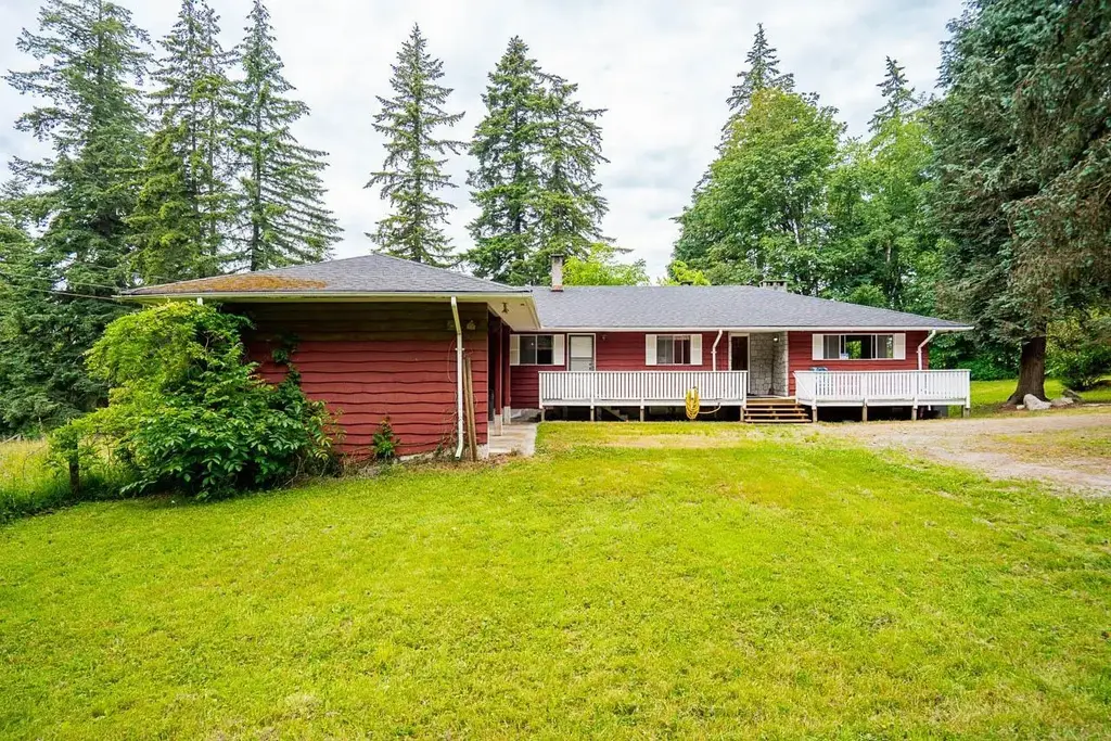 18495 0 Avenue, Surrey