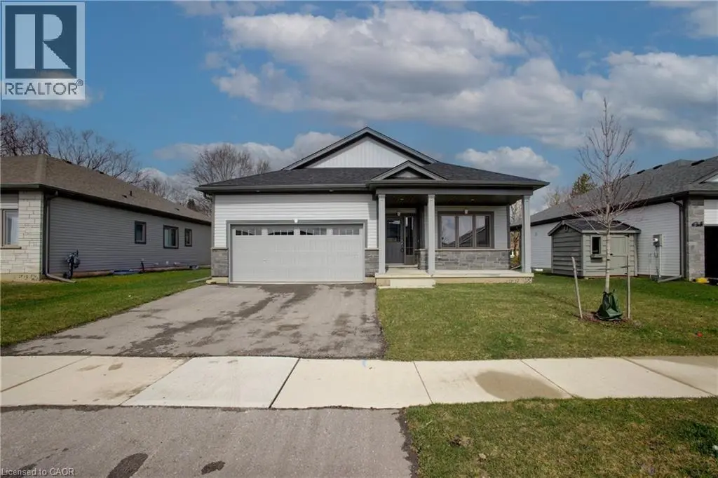 150 Ellen Street, Atwood