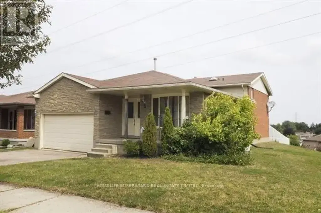 2 Hoddle Crescent, Kitchener