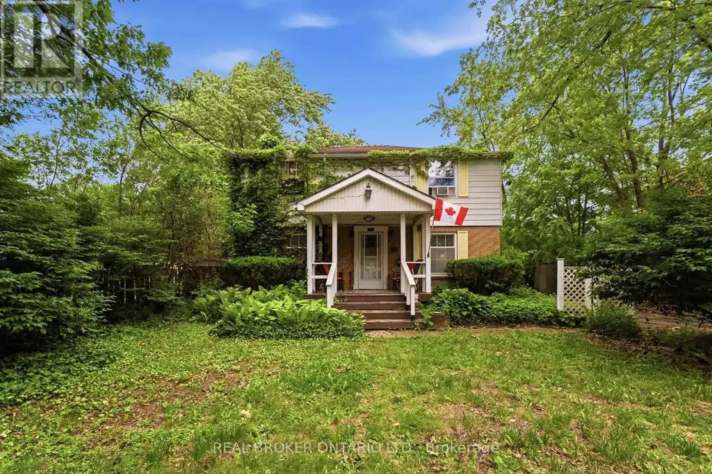 42 Price Avenue, Welland (Prince Charles)