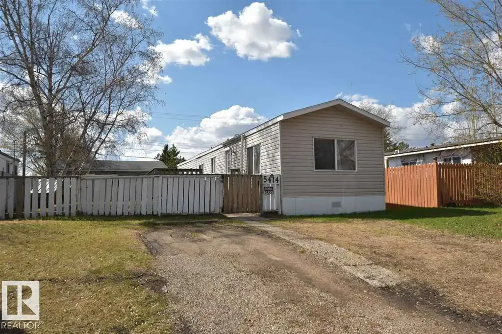 5414 54 Street, St. Paul Town