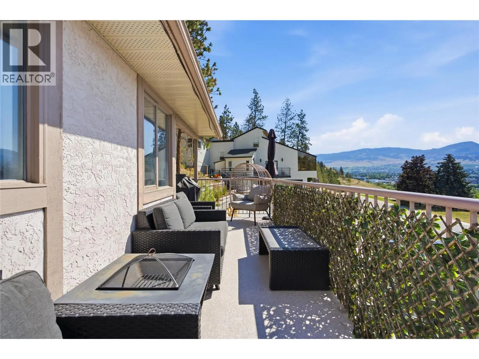 2260 Omineca Place. Kelowna, British Columbia