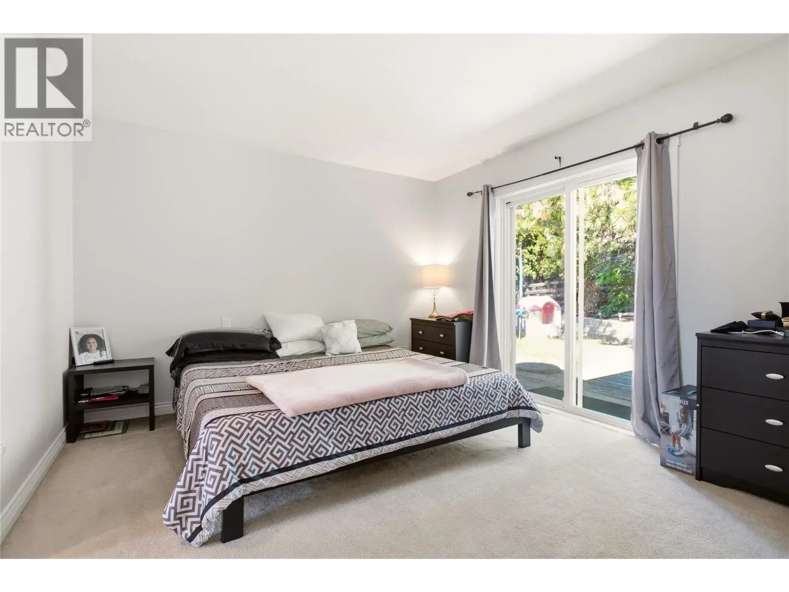 2260 Omineca Place. Kelowna, British Columbia