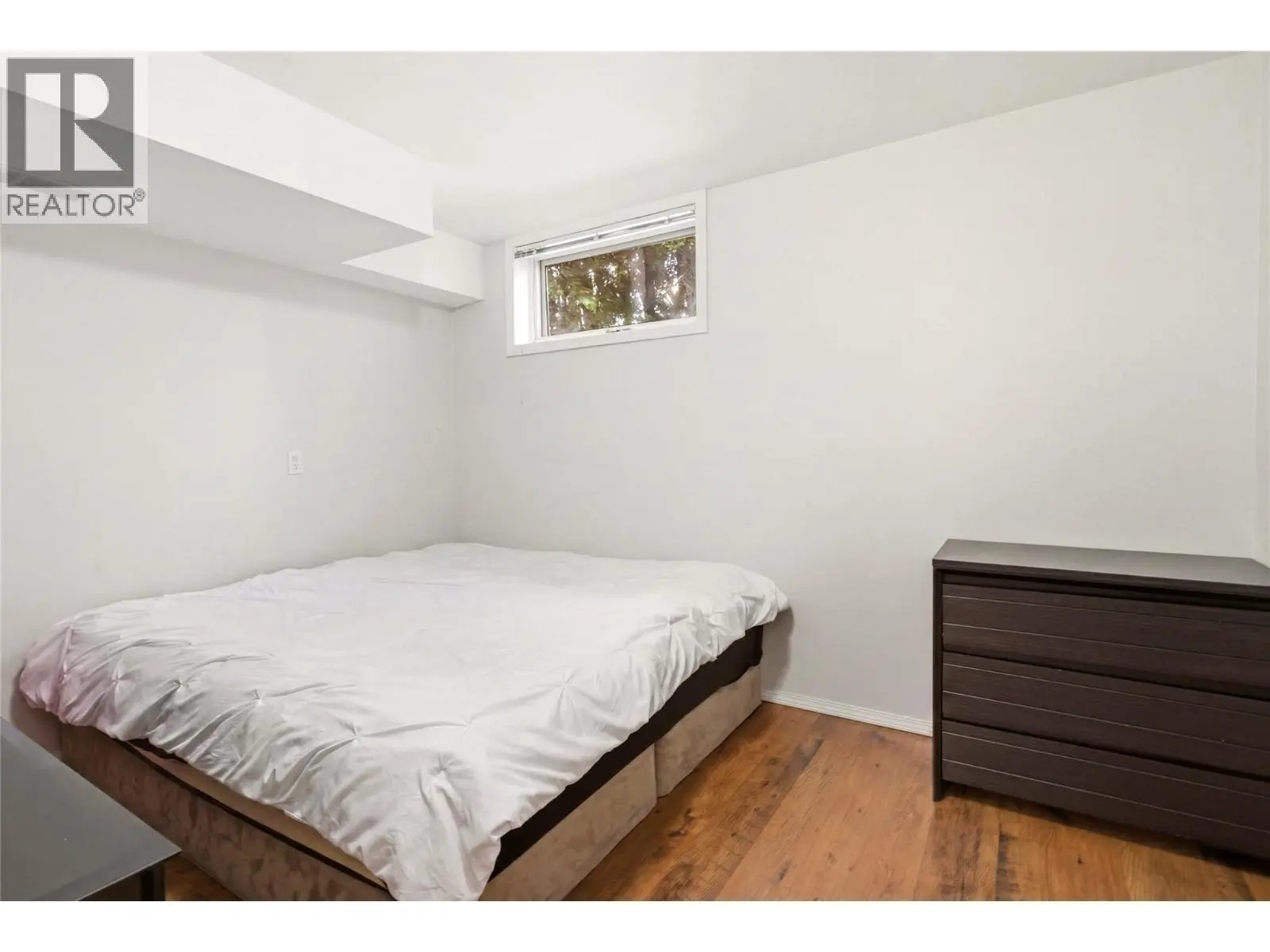 2260 Omineca Place. Kelowna, British Columbia