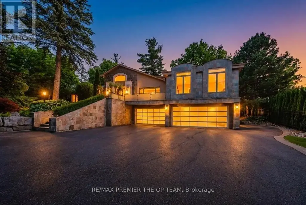 66 Clubhouse Road, Vaughan (East Woodbridge)