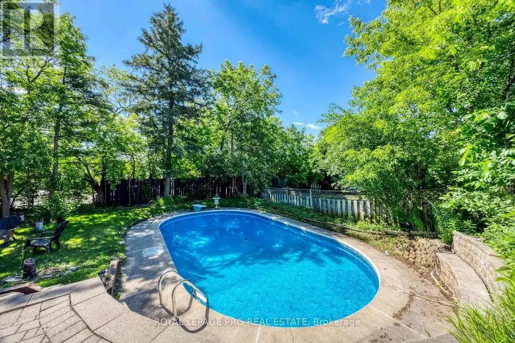 598 Wildwood Drive, Oakville (WO West)
