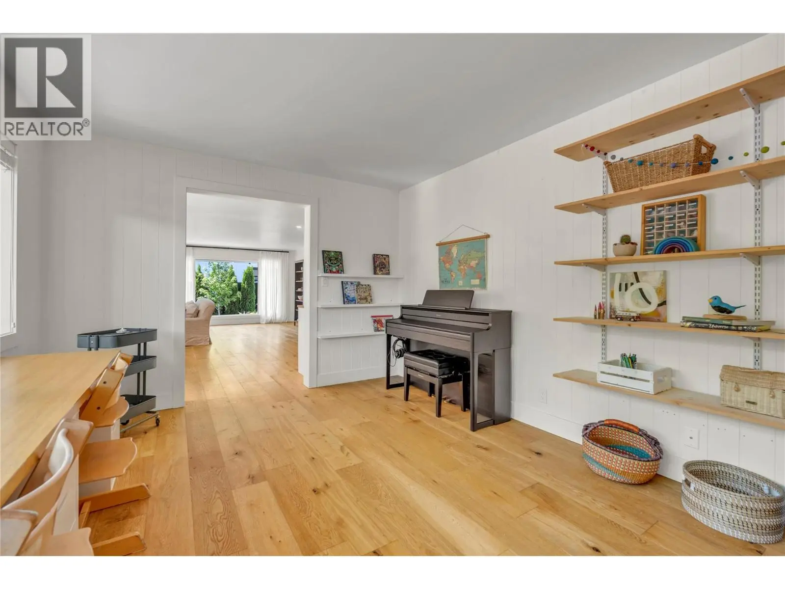 6611 Nixon Road. Summerland, British Columbia