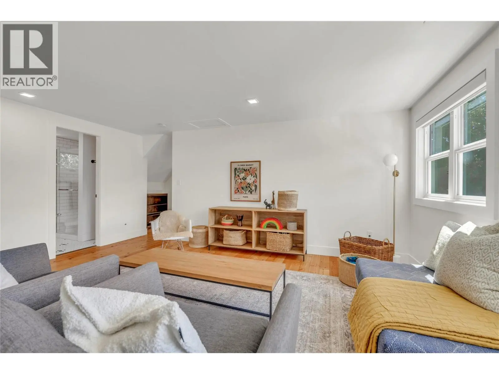 6611 Nixon Road. Summerland, British Columbia