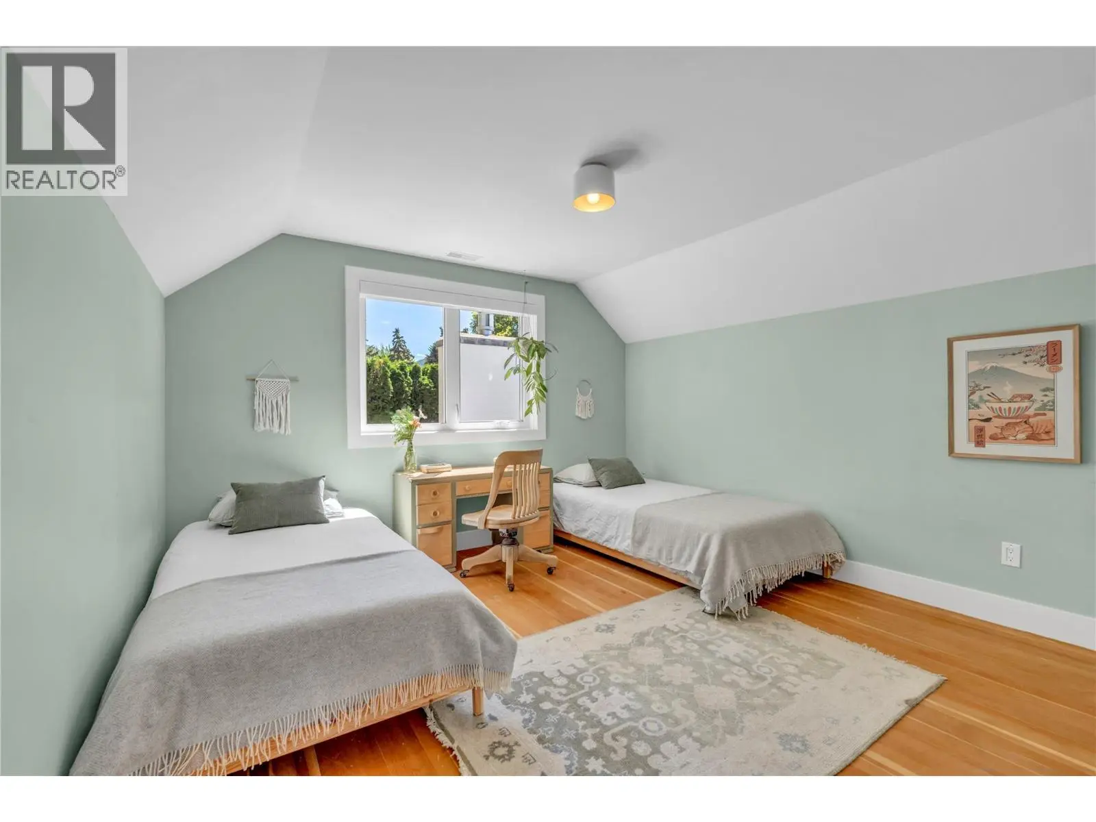 6611 Nixon Road. Summerland, British Columbia