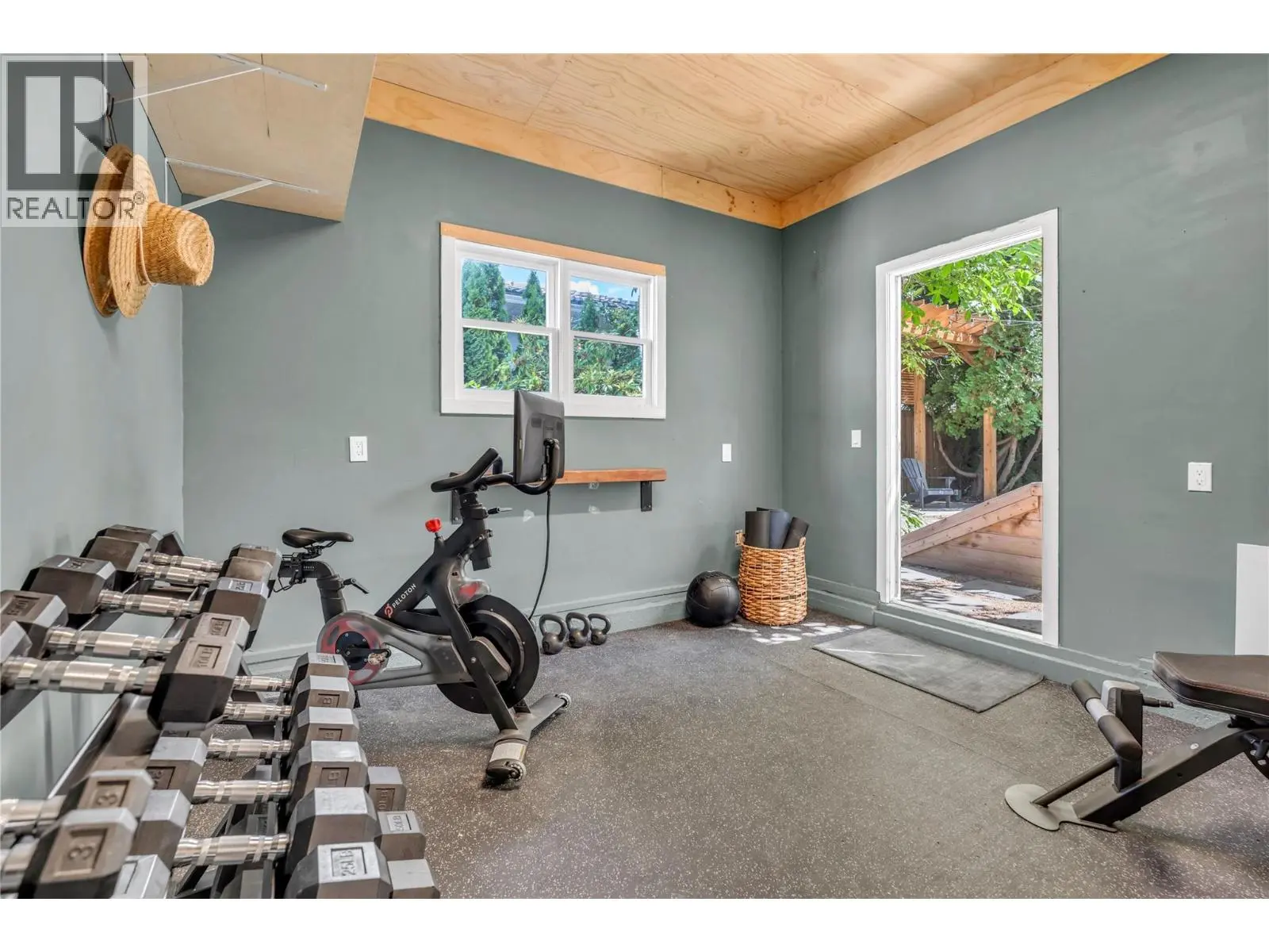 6611 Nixon Road. Summerland, British Columbia