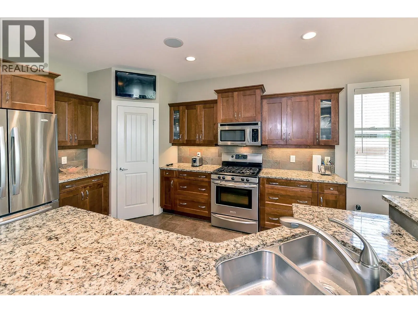 2450 Selkirk Drive Unit# 8. Kelowna, British Columbia