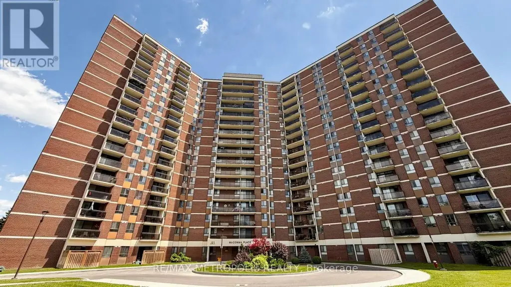405 - 121 Trudelle Street, Toronto (Eglinton East)