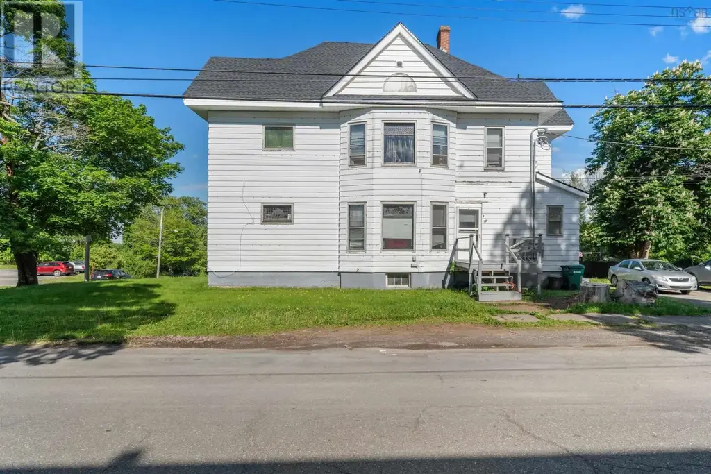 105 Park Street, Stellarton