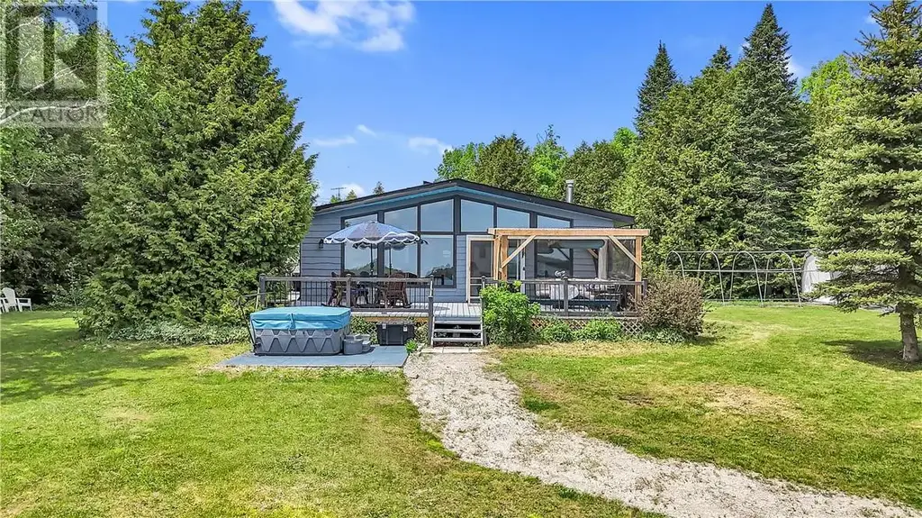 497 Whites Point Road, Little Current