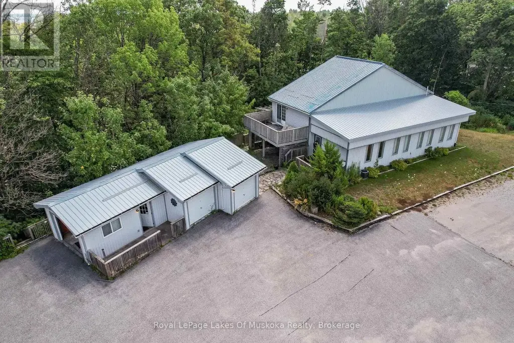 4201 Huronia Road, Severn