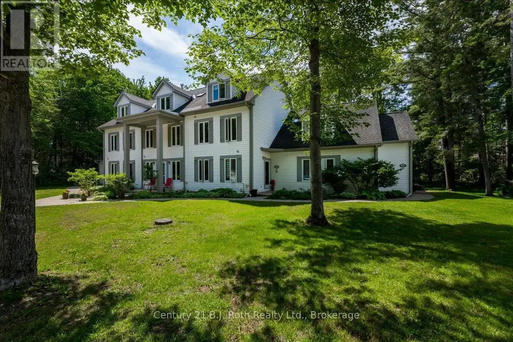 B7 - 22 Wasaga Woods Circle, Wasaga Beach