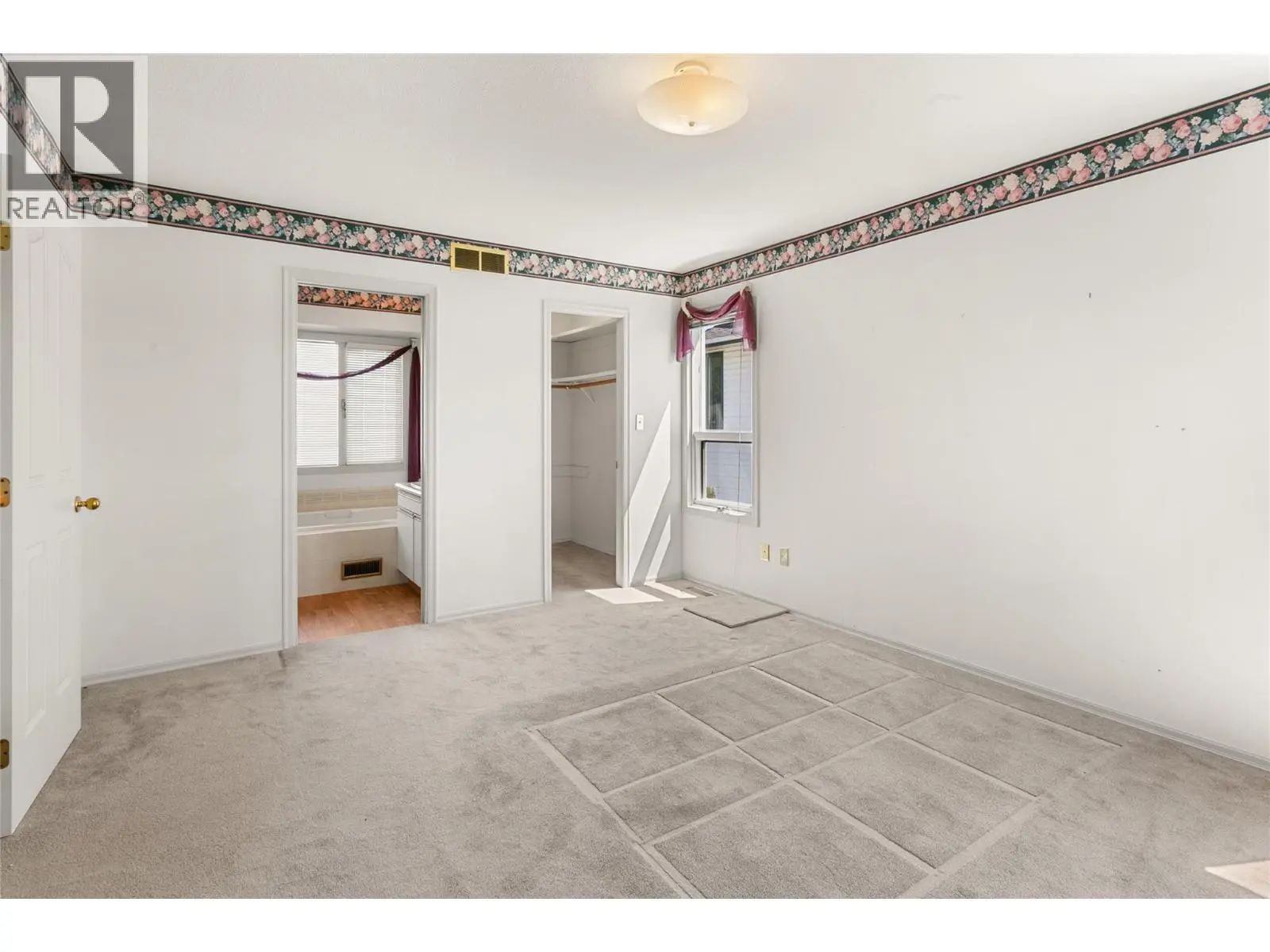 2545 Wyatt Road. Kelowna, British Columbia