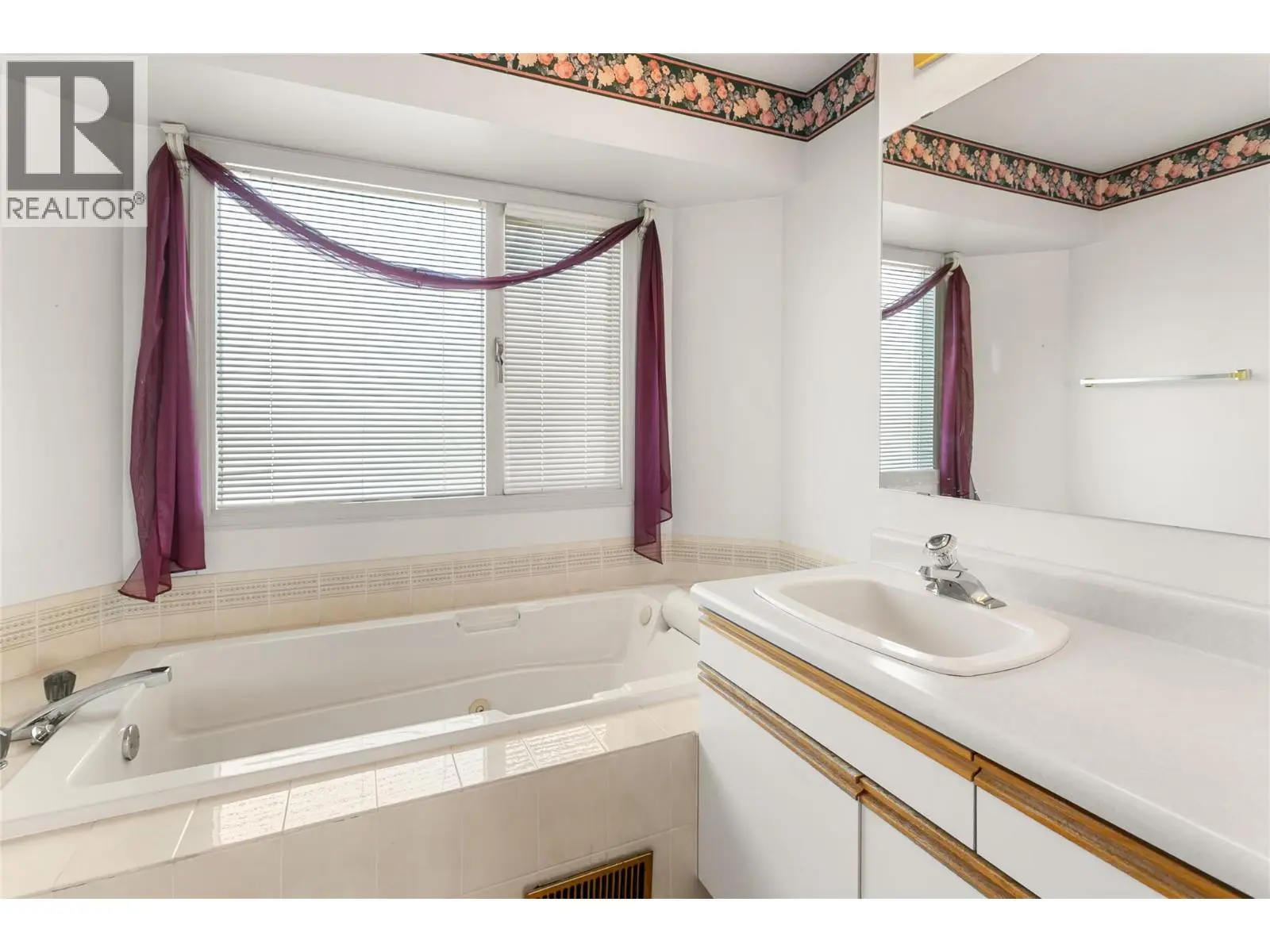 2545 Wyatt Road. Kelowna, British Columbia