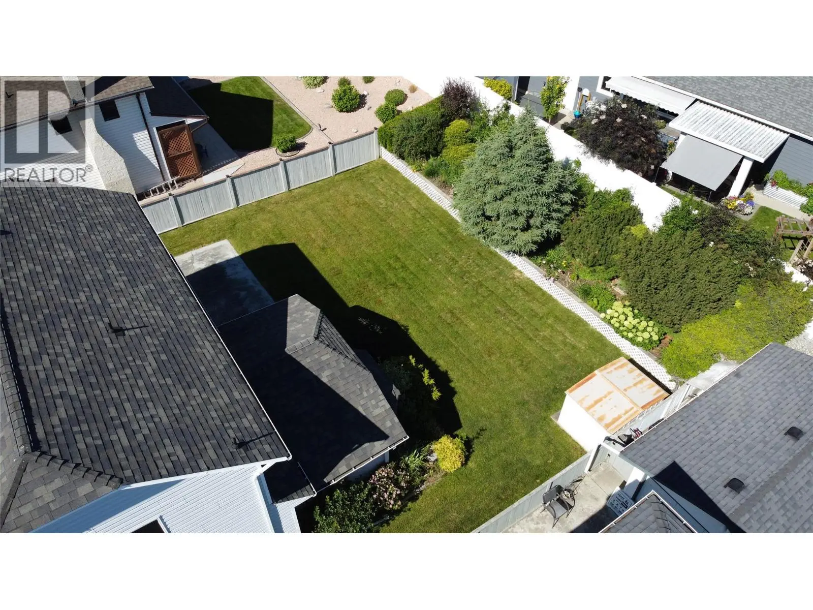 2545 Wyatt Road. Kelowna, British Columbia