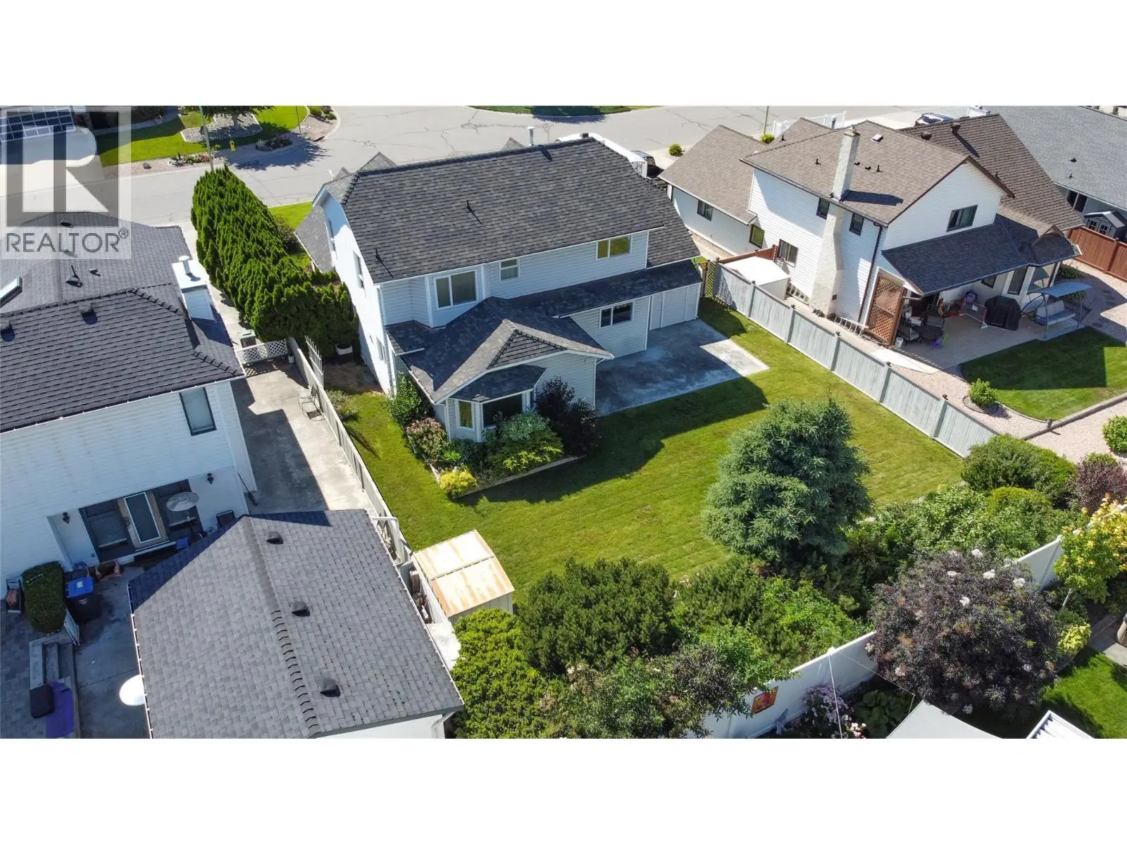 2545 Wyatt Road. Kelowna, British Columbia