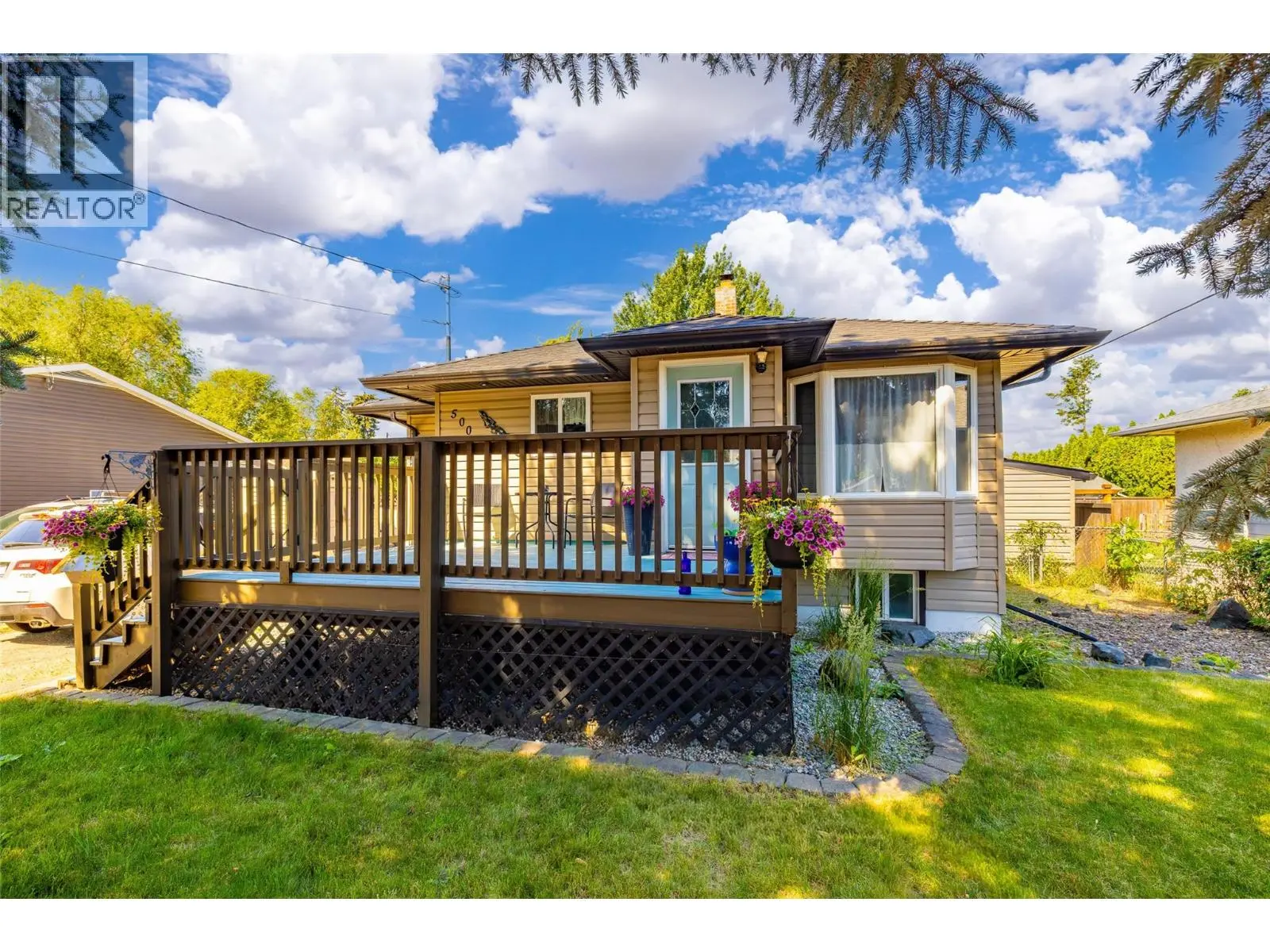 Photo of Listing #10390861