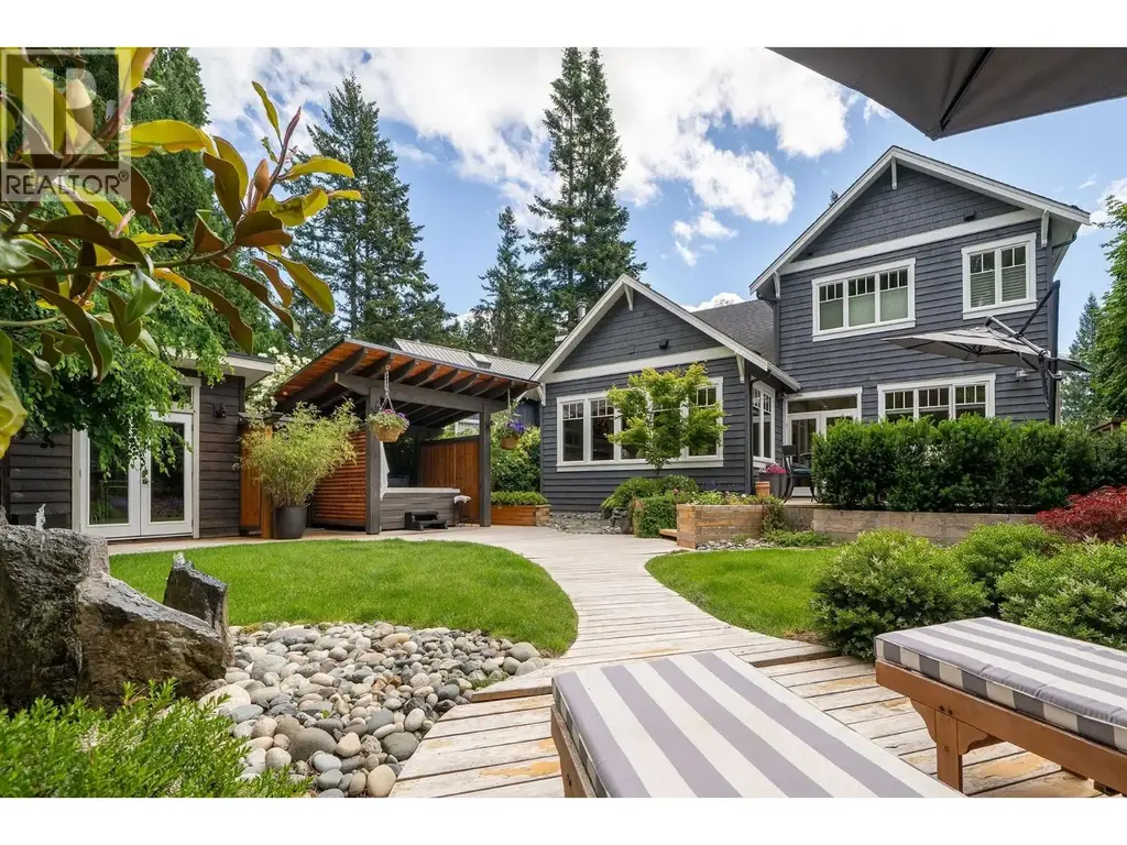 1141 Lenora Road, Bowen Island