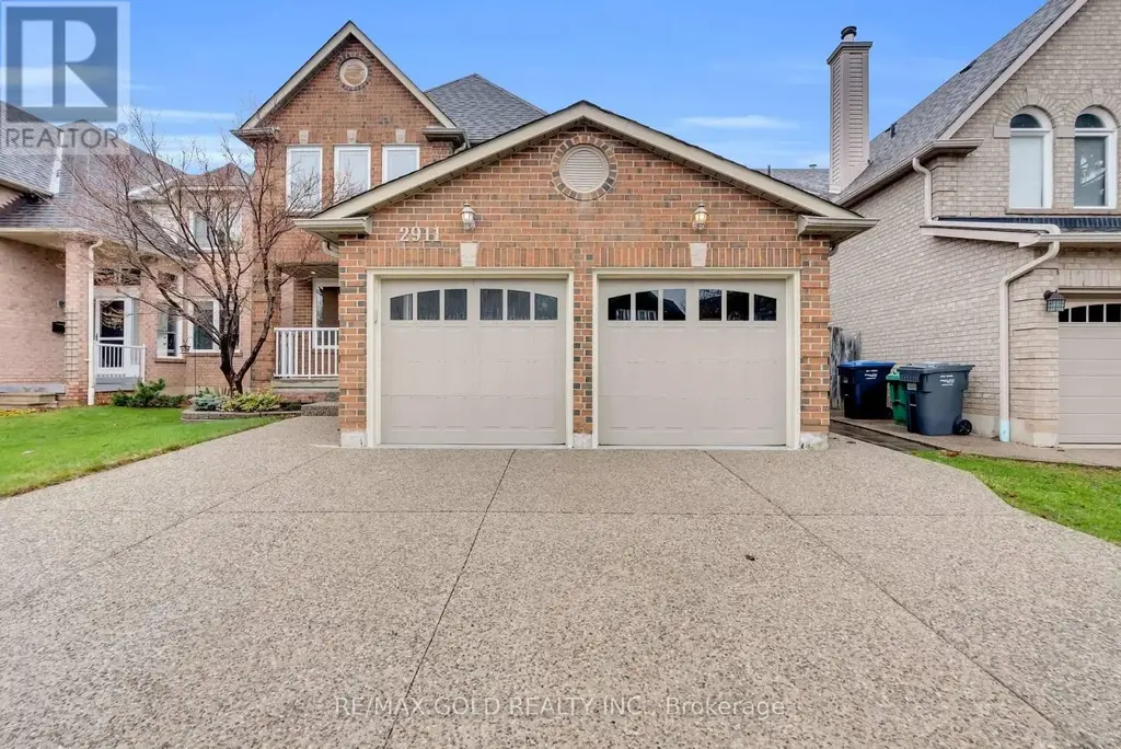 2911 Tradewind Drive, Mississauga (Meadowvale)