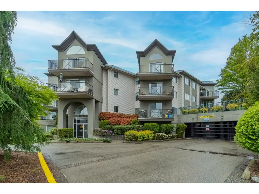 204 32725 George Ferguson Way, Abbotsford