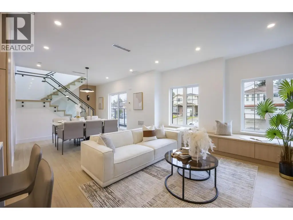 3 7353 12th Avenue, Burnaby