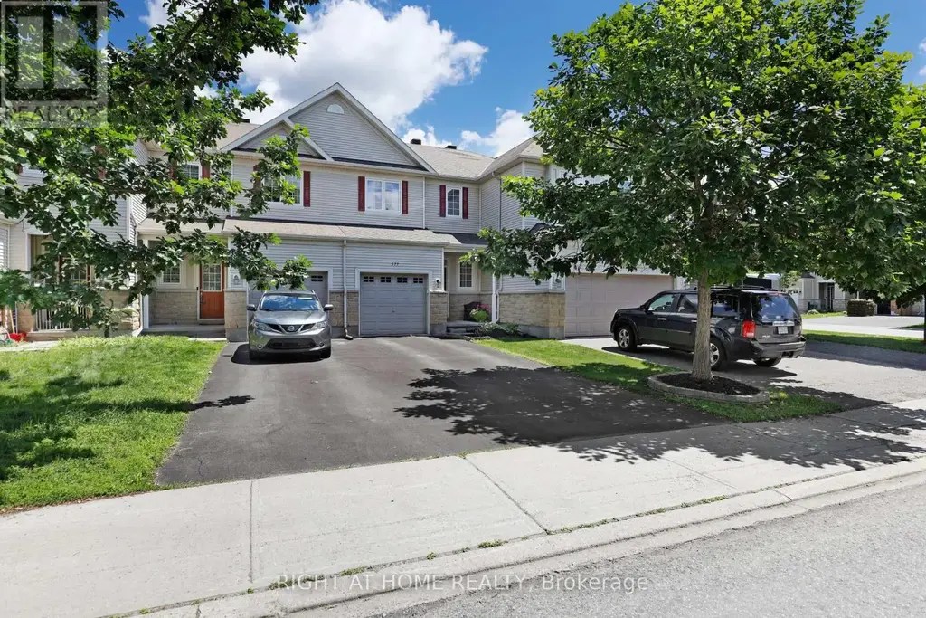 577 Ashbourne Crescent, Ottawa