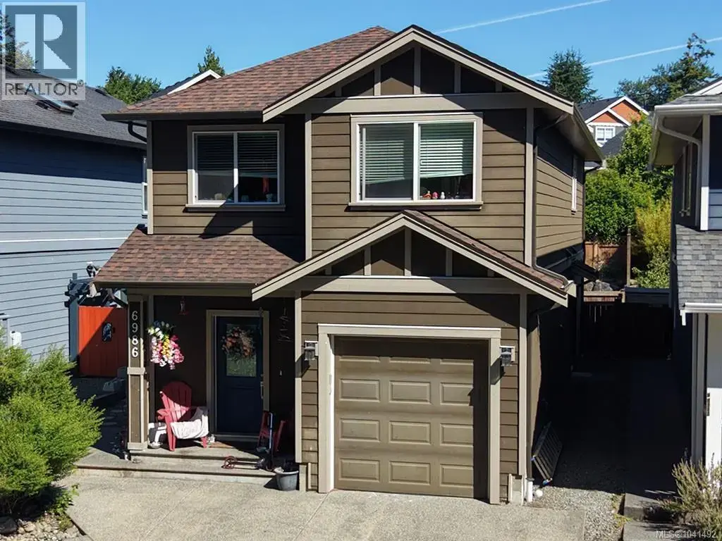 6986 Wright Rd, Sooke