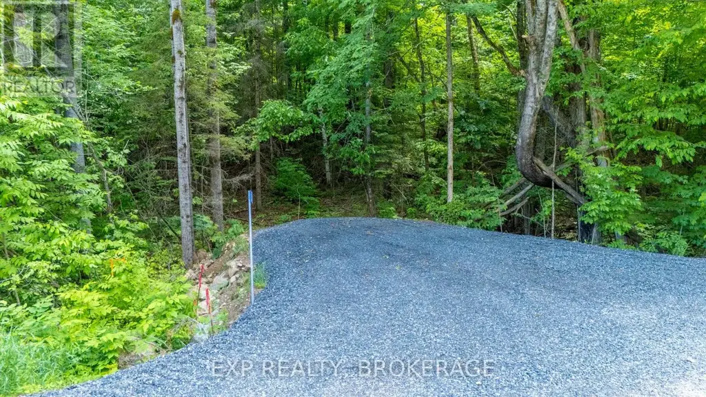 1931 Elm Tree Road, Frontenac (Frontenac Centre)