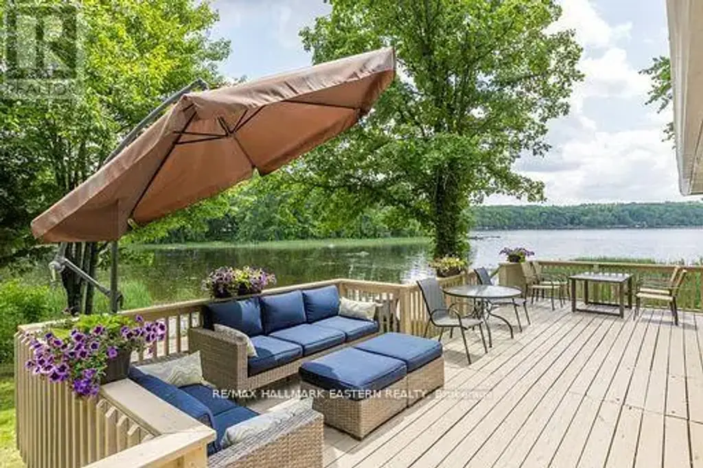 504 Pine Point Lane, Madoc