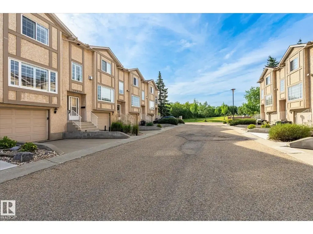 17610 96 Av Nw, Edmonton