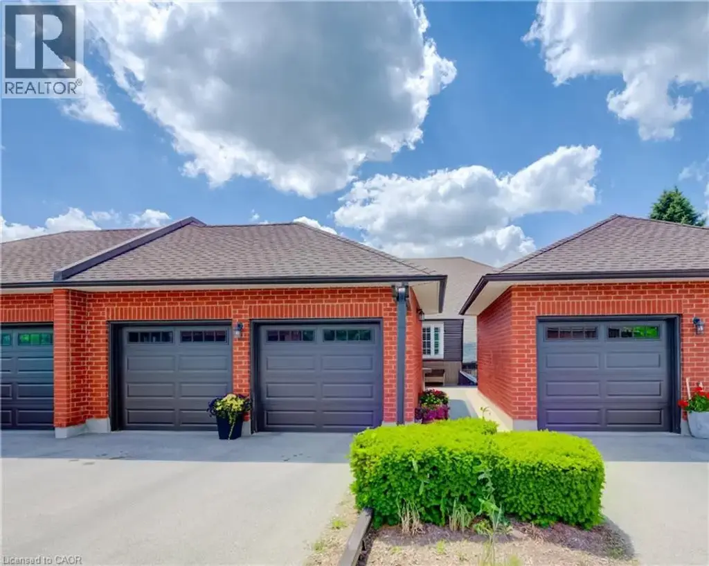 10 Isherwood Avenue Unit# 18, Cambridge