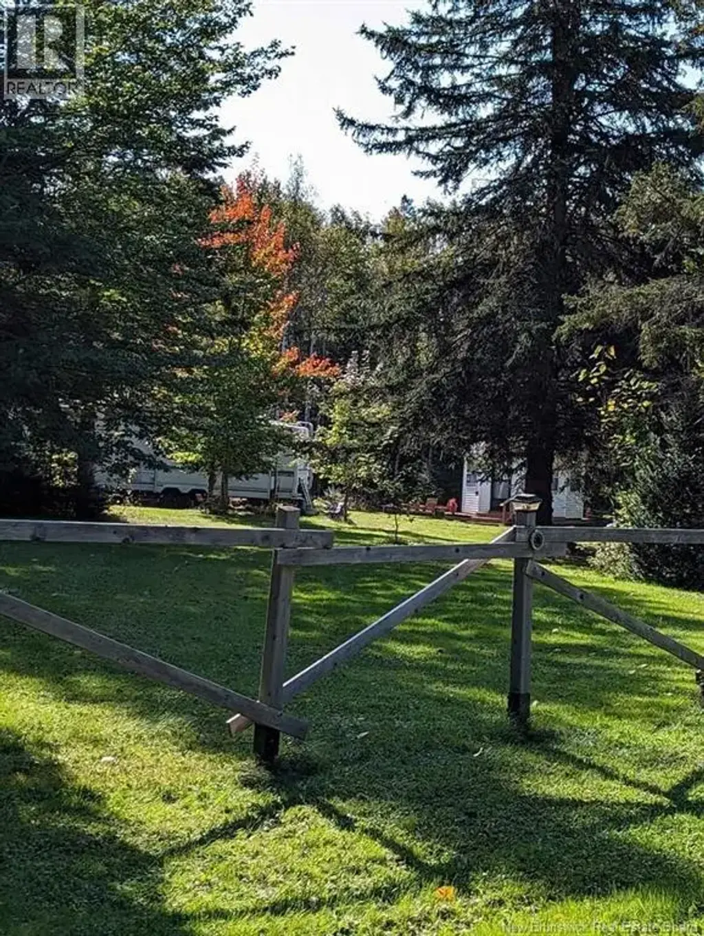 28 Betty, Upper Rexton