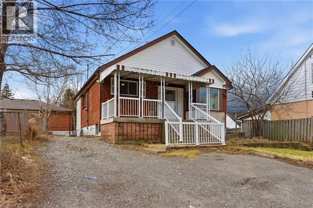 880 Lawrence Road, Hamilton