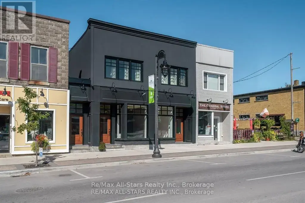61 Colborne Street, Kawartha Lakes (Fenelon Falls)