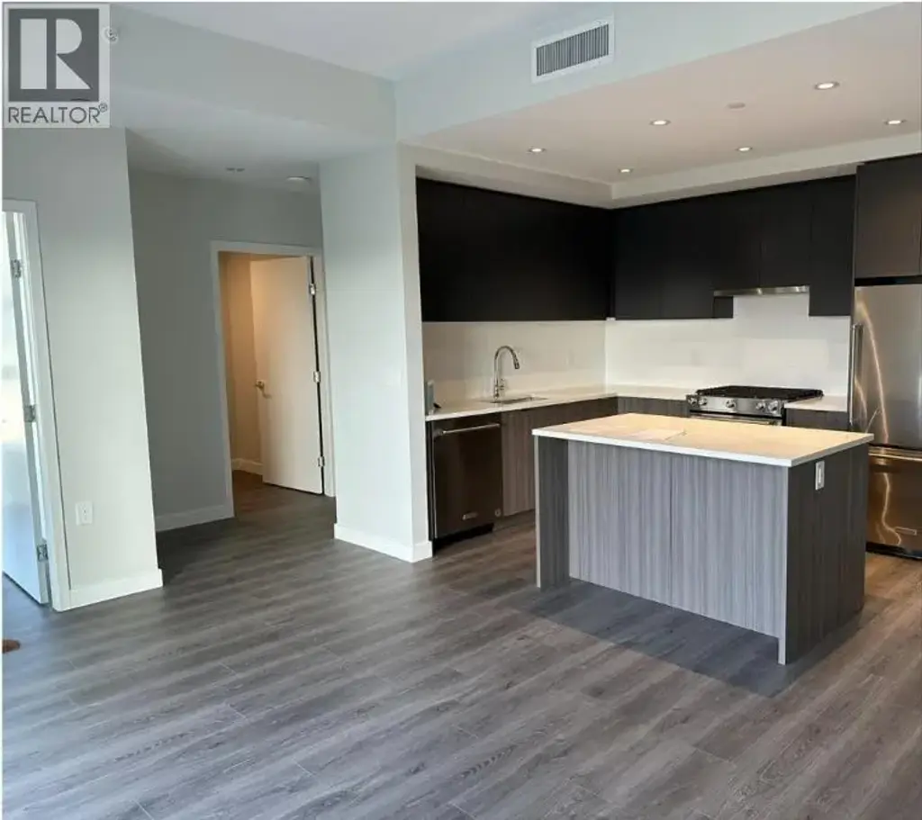 211 3430 E Kent Avenue South, Vancouver