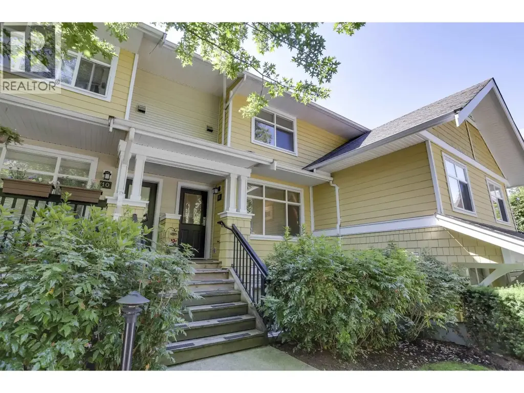 11 6878 Southpoint Drive, Burnaby