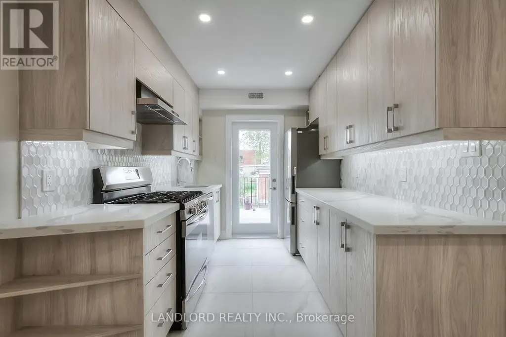 Main - 36 Yore Road, Toronto (Beechborough-Greenbrook)