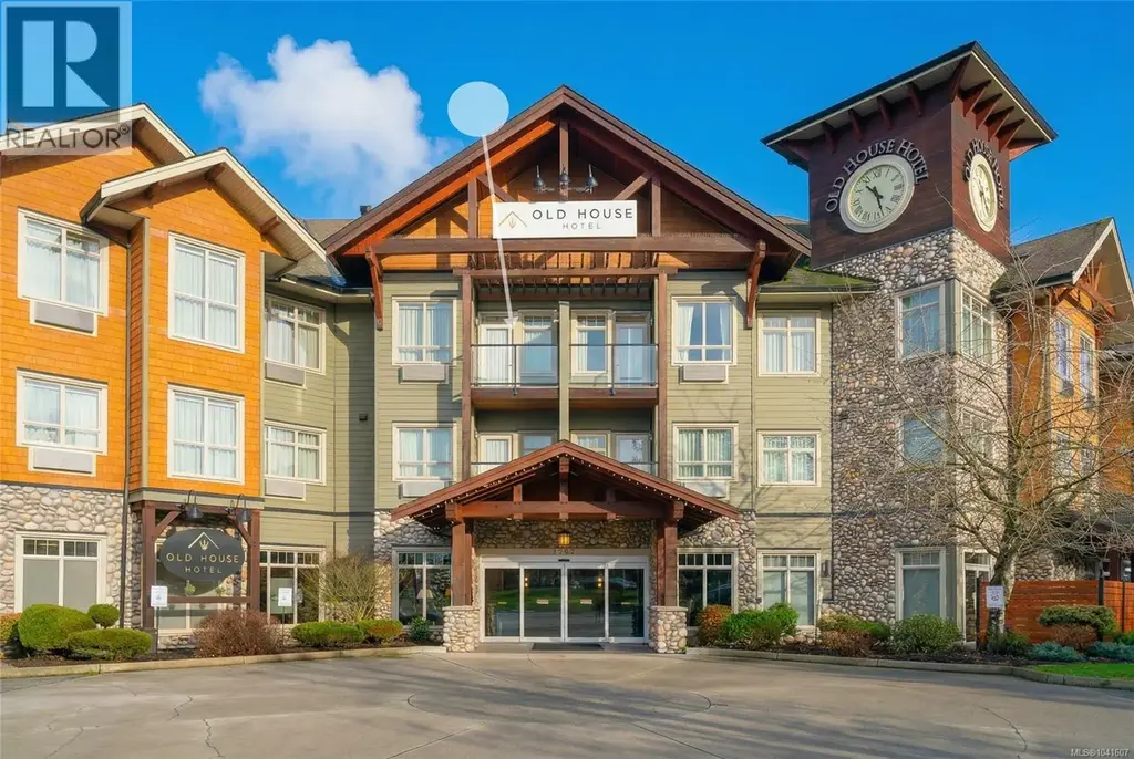 315c 1730 Riverside Lane, Courtenay