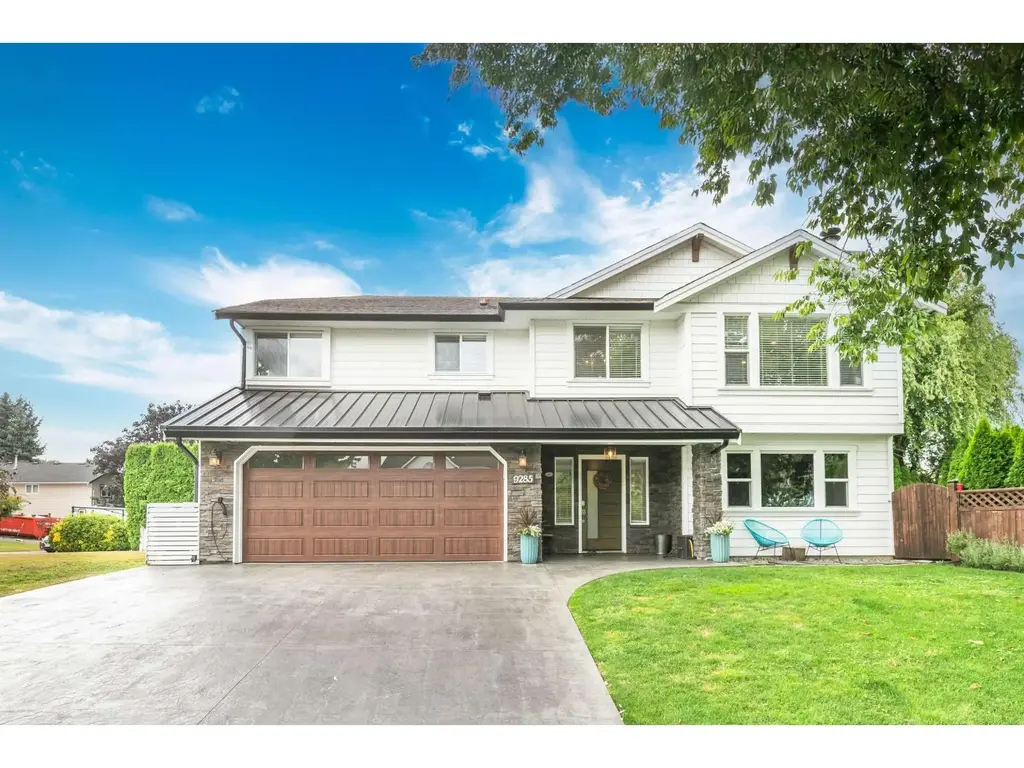 9285 211 Street, Langley