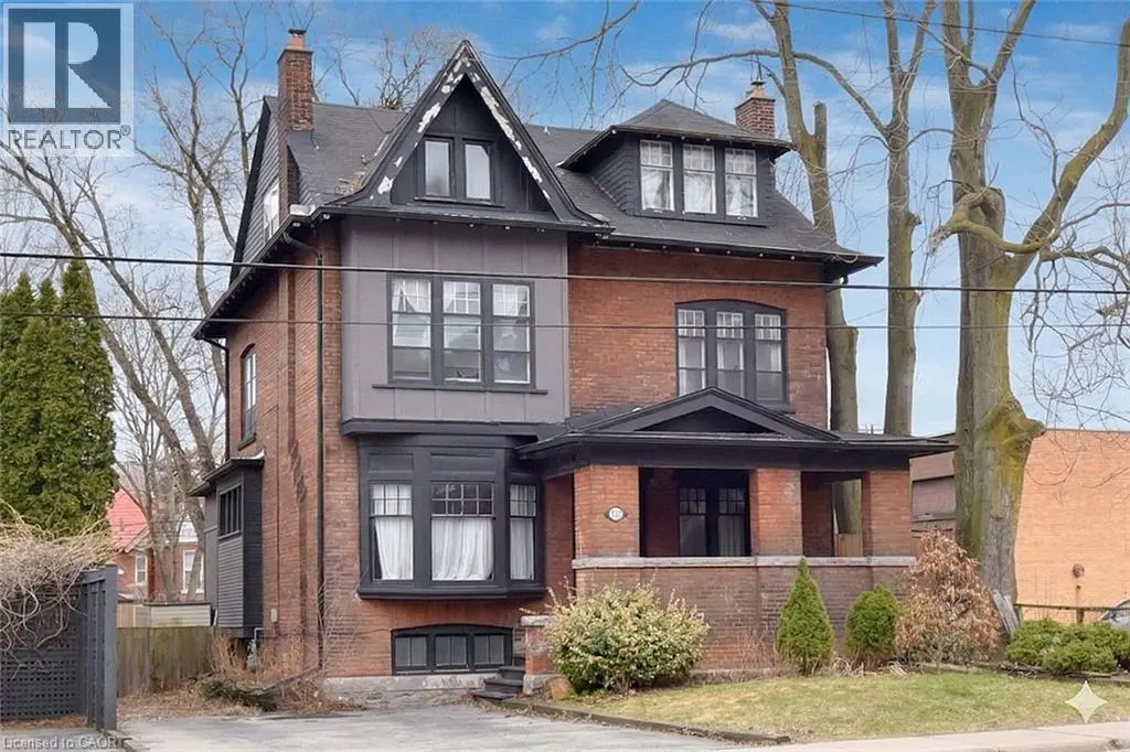 103 Sherman Avenue S, Hamilton